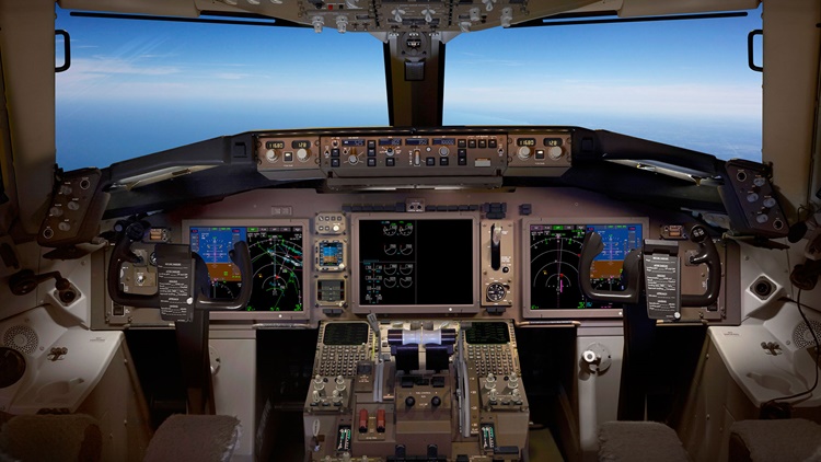 767 flight deck