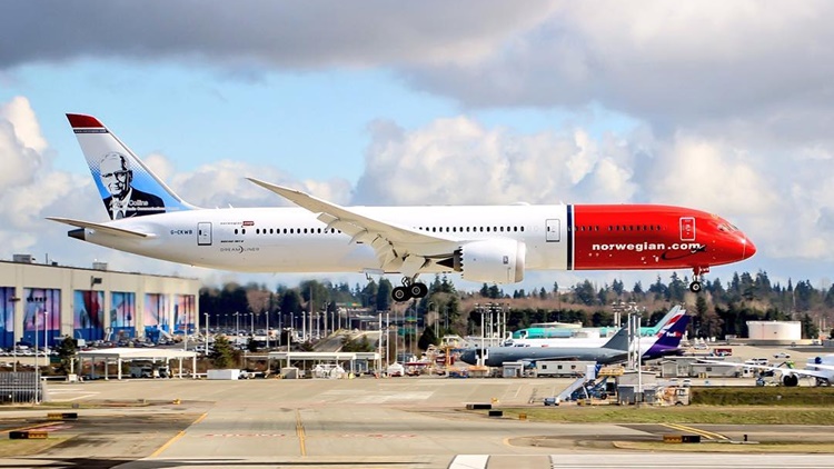 Arthur Collins, the founder of Rockwell Collins, will be featured as a “tailfin hero” on Norwegian Air’s Boeing 737 MAX and 787 Dreamliner aircraft throughout 2018.