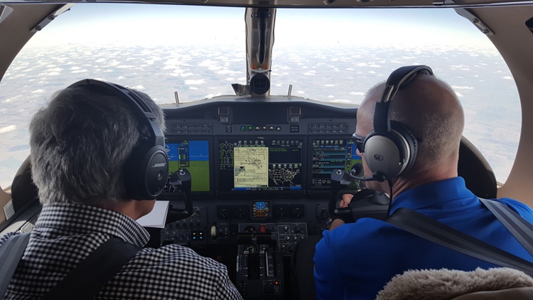 Dave Lenz flying CJ3
